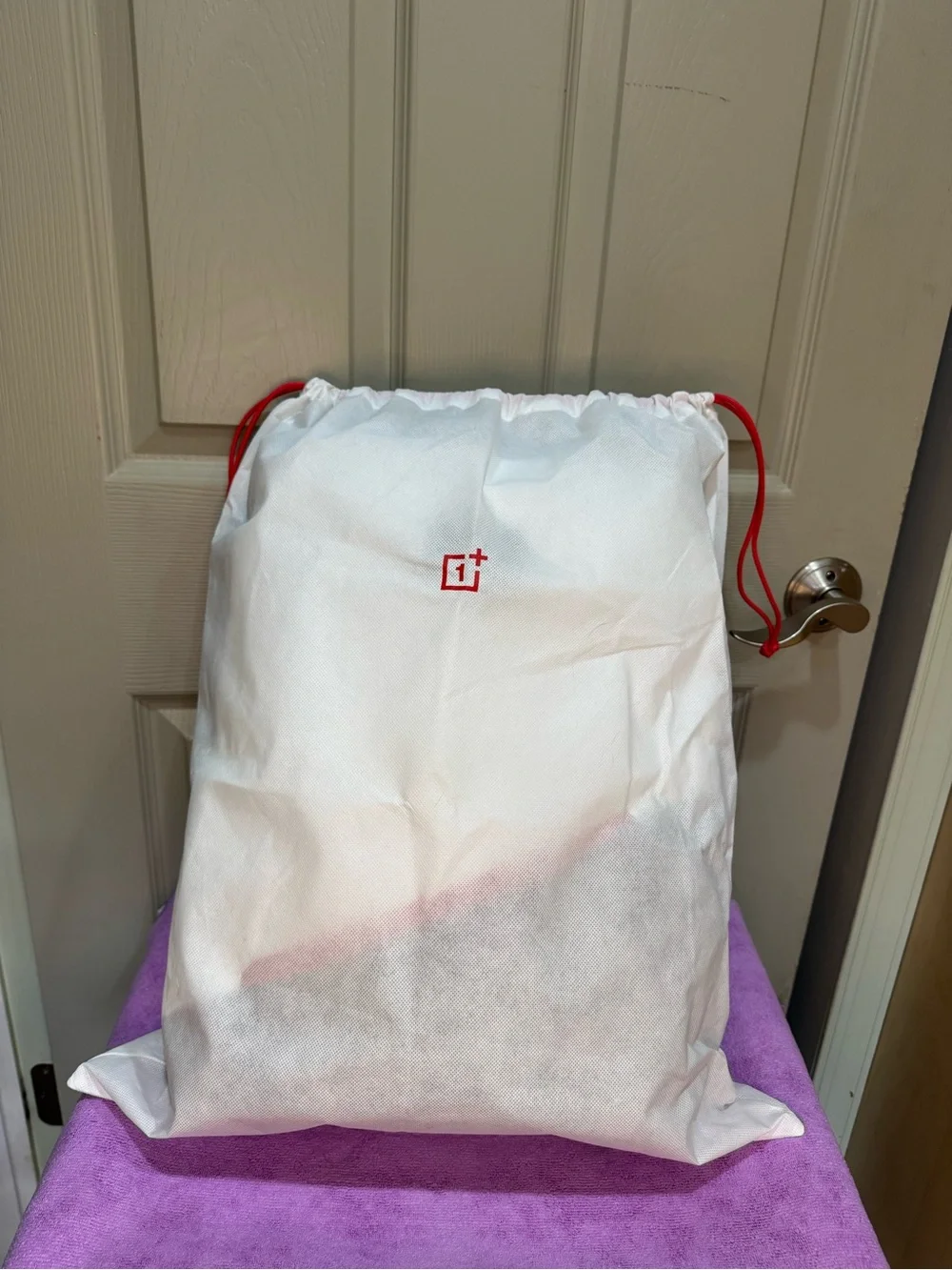 OnePlus Urban Traveler Backpack Arctic White Laptop Bag NWT Dust Bag Deadstock